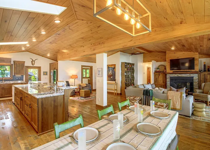 Short Drive To Itasca State Park - Waterfront Home